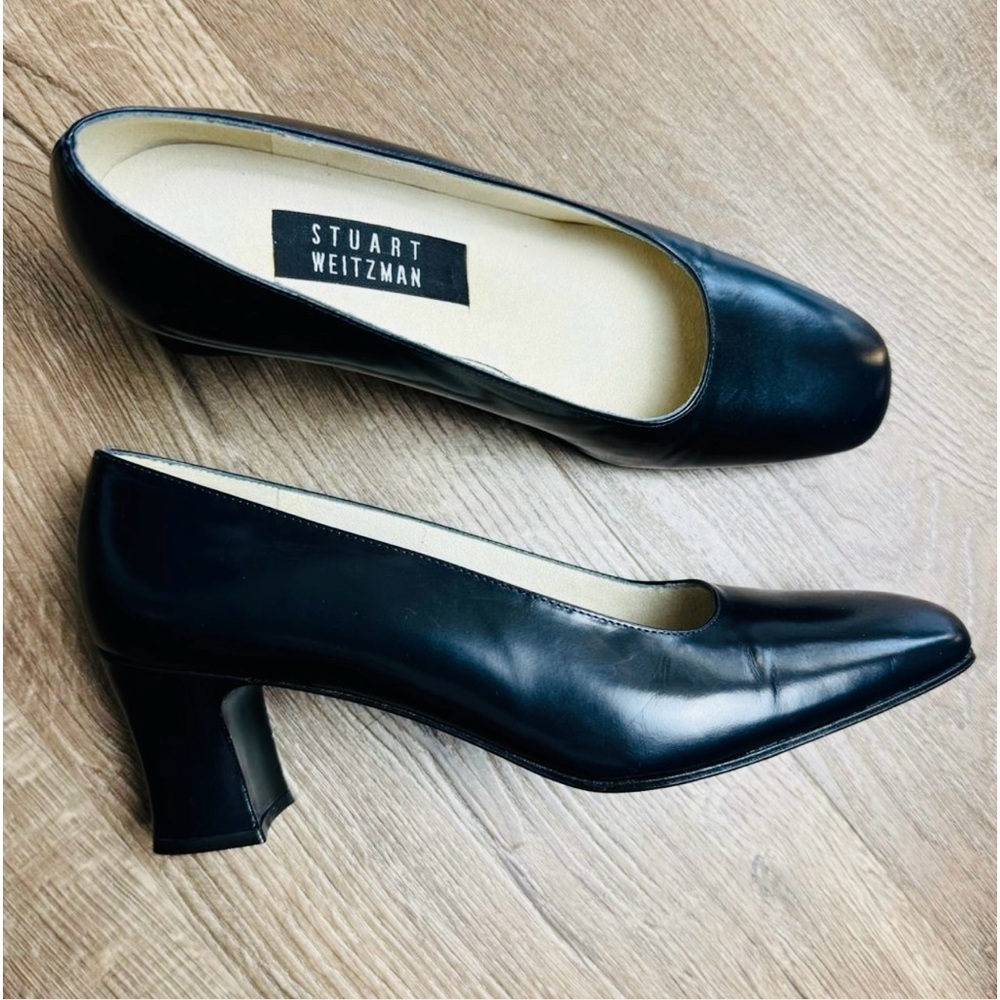Stuart Weitzman | Square Toe Navy Heels Sz 7.5. Heel height 2.5”.